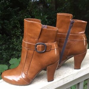 Born Caramel leather booties, size 9 never worn